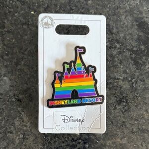 Disneyland Rainbow Castle Enamel Pin - Multicolor, Disney pin